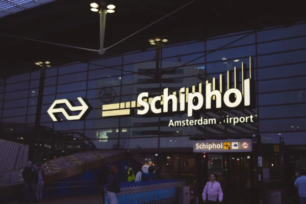 01-Schiphol-departure-scaled